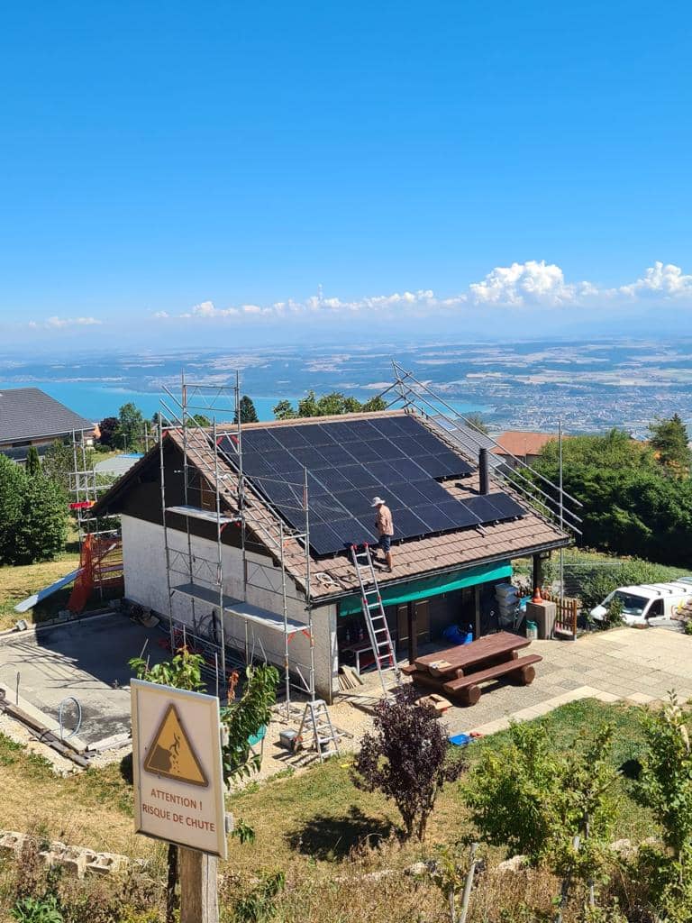 Installation de panneaux solaires Suisse Romande - Helvetiqua (48)